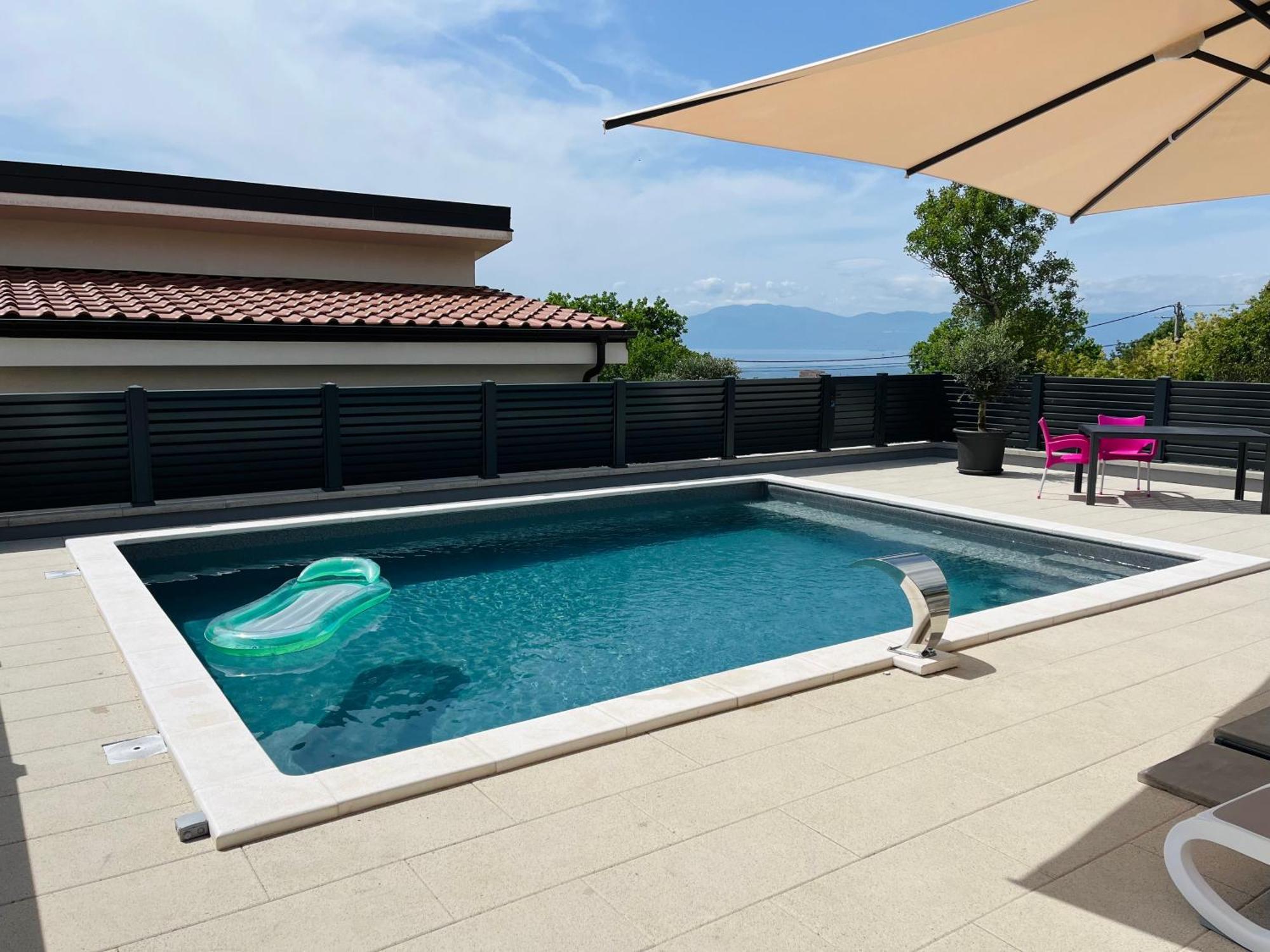 Apartman Dora Smrika Ngoại thất bức ảnh